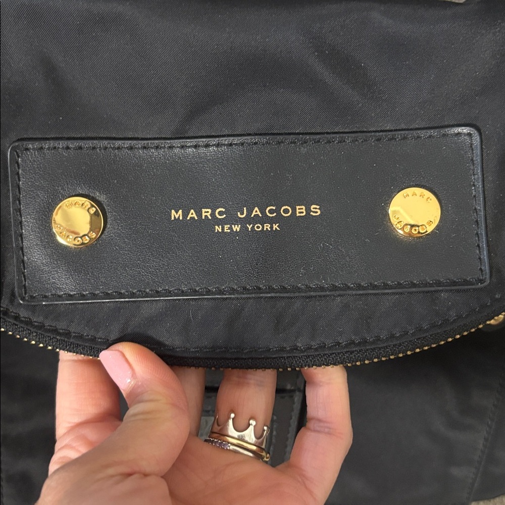 ✨Marc Jacobs Black Nylon Shoulder Bag with Gold Hardware✨ - Picture 2 of 2